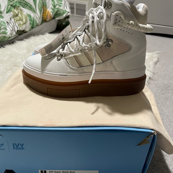 Ivy park high top sneakers - Picture 2 of 5